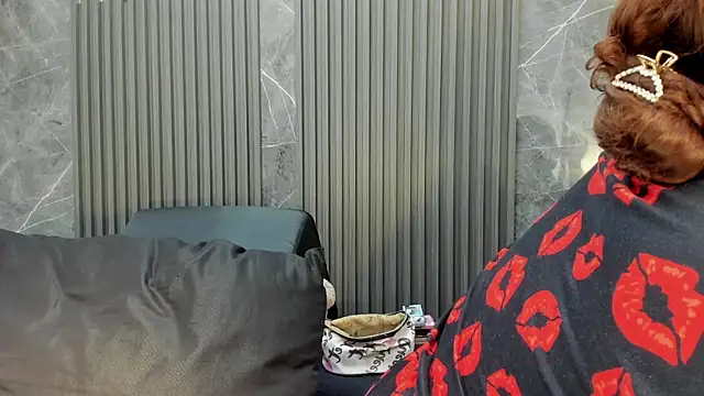 SaraiEvans online show from 09-26-25, 03:21