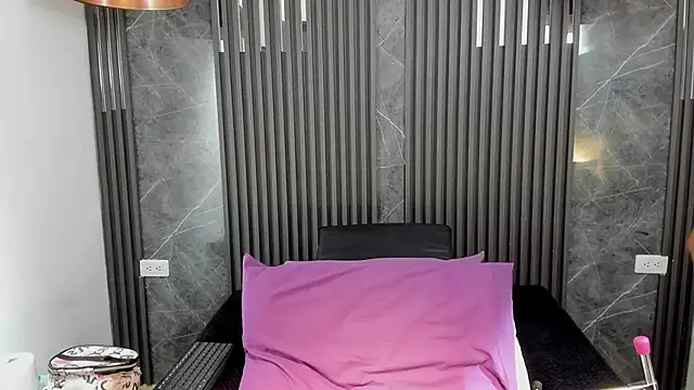 SaraiEvans online show from 03-12-26, 03:12