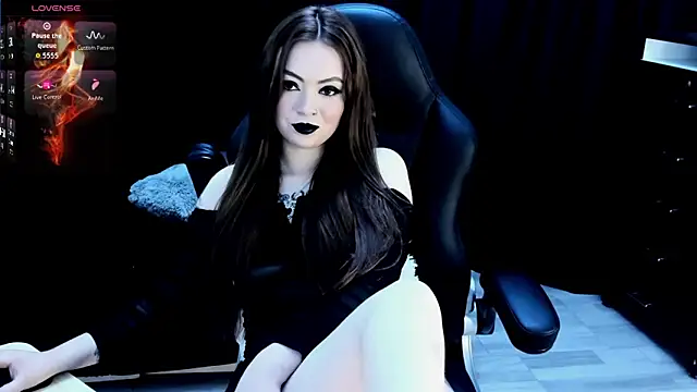 nasty katty  online show from 01-06-26, 06:33