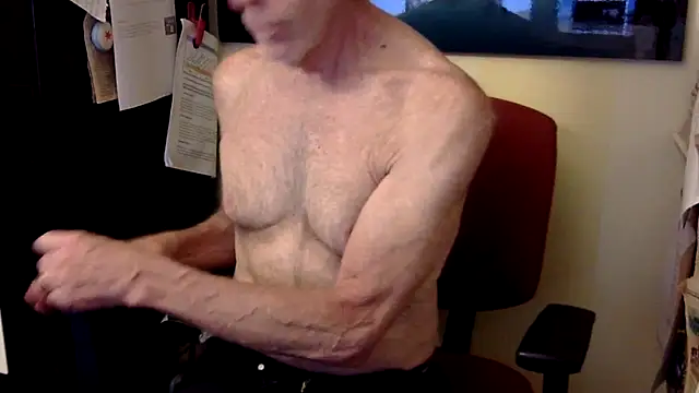 Snapshot of DadSlave chatting on 06-23-26, 04:49 DadSlave online show from 06-23-26, 04:49