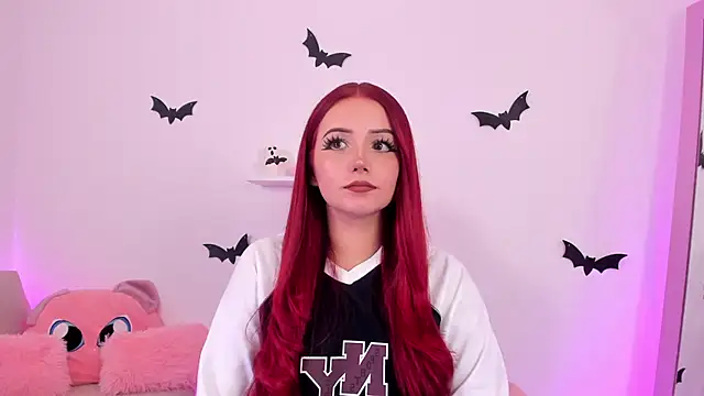 misspaulinaa online show from 10-15-25, 10:32