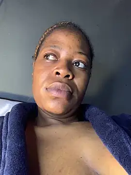 amarrabrown2024 online show from 04-28-26, 08:52