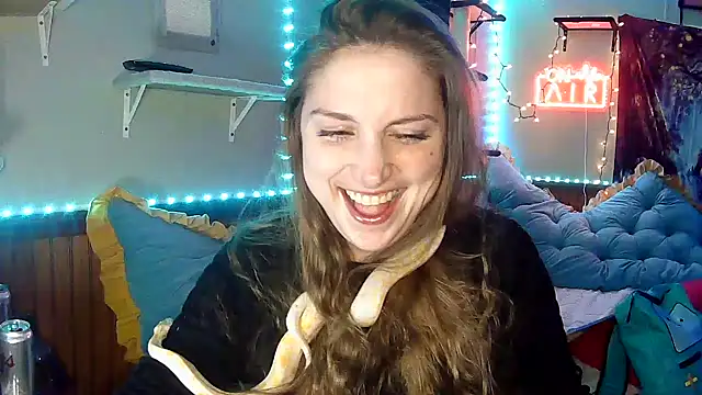 mirannacult online show from 12-19-24, 12:12