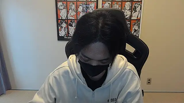 Snapshot of cho_aniki chatting on 11-11-25, 06:02 cho aniki online show from 11-11-25, 06:02