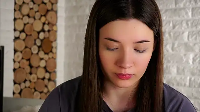 LowOncoming online show from 09-29-25, 01:22