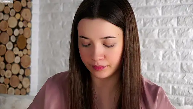 LowOncoming online show from 10-03-25, 03:03