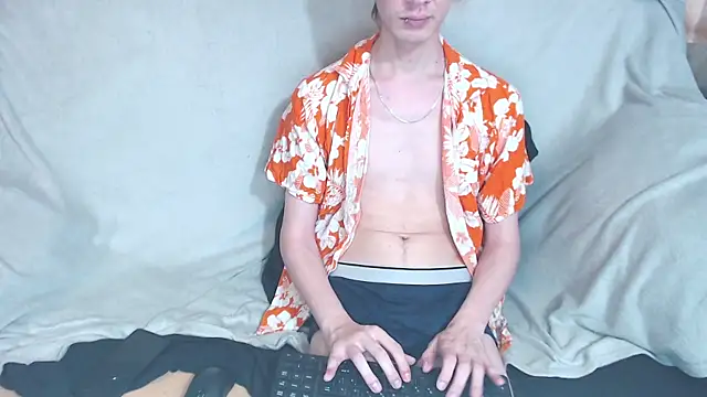 qustci-couple online show from 09-21-25, 11:39