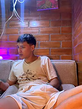 pipeynick online show from 10-18-25, 02:36