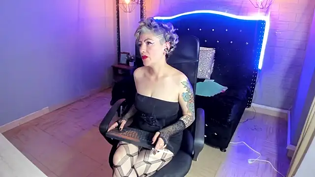 Maria fernandaxxx  online show from 01-11-25, 06:56