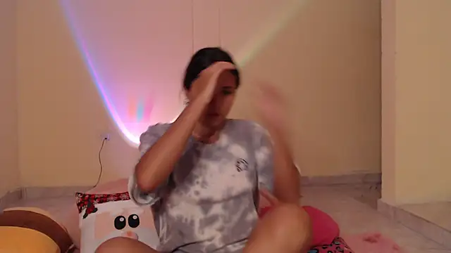 Snapshot of _maiahairy_ chatting on 12-10-24, 10:47 maiahairy online show from 12-10-24, 10:47