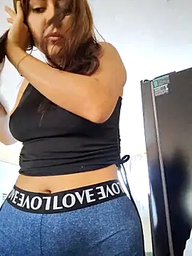  maiahairy  online show from 12-22-25, 12:35