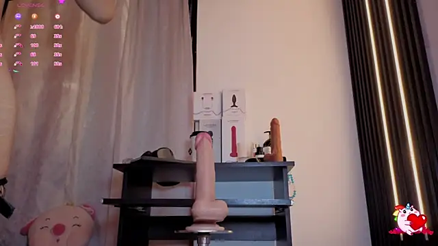 Scarlet Red  online show from 11-23-25, 12:16