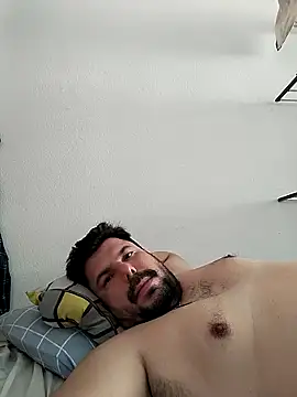 Snapshot of bumbumtatuado chatting on 03-08-26, 05:28 bumbumtatuado online show from 03-08-26, 05:28