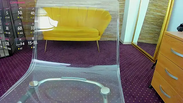 Snapshot of AishaRouhi chatting on 09-30-25, 03:55 AishaRouhi online show from 09-30-25, 03:55