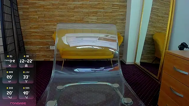 Snapshot of AishaRouhi chatting on 10-20-25, 03:51 AishaRouhi online show from 10-20-25, 03:51