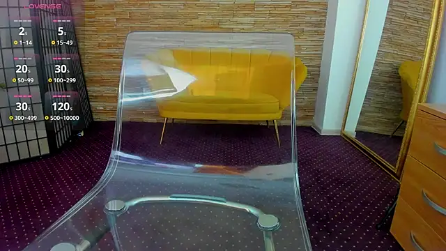 Snapshot of AishaRouhi chatting on 10-22-25, 04:13 AishaRouhi online show from 10-22-25, 04:13