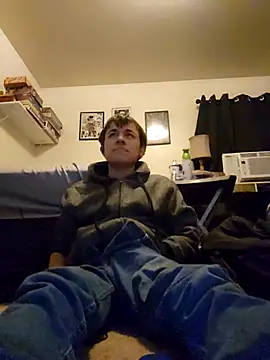 Snapshot of LovesickTheory6 chatting on 10-28-25, 06:28 LovesickTheory6 online show from 10-28-25, 06:28