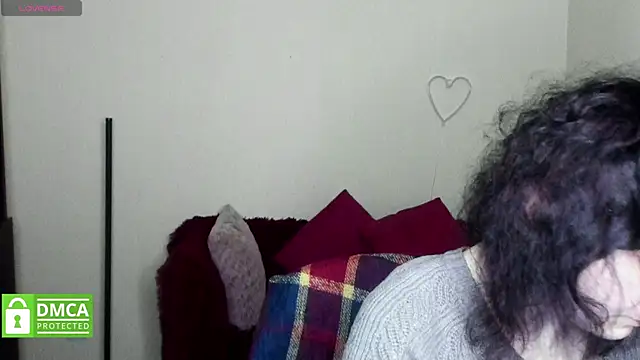 Muse kitty jenia online show from 10-20-25, 05:30