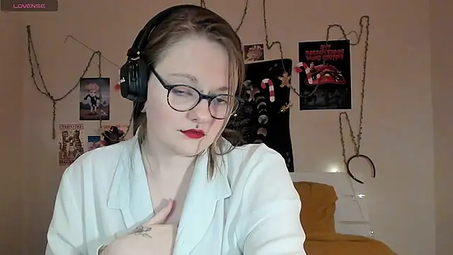 BebKonie online show from 12-19-24, 03:52