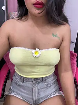 LeisyXO online show from 03-27-26, 08:19