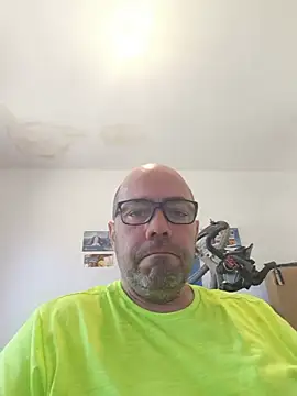 Snapshot of veryverybigdick45 chatting on 05-25-26, 10:10 veryverybigdick45 online show from 05-25-26, 10:10