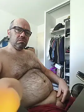 Snapshot of veryverybigdick45 chatting on 05-28-26, 10:23 veryverybigdick45 online show from 05-28-26, 10:23