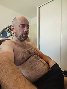 Snapshot of veryverybigdick45 chatting on 06-12-26, 10:14 veryverybigdick45 online show from 06-12-26, 10:14