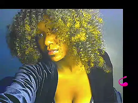 Snapshot of lilylovexx chatting on 02-19-26, 02:07 lilylovexx online show from 02-19-26, 02:07