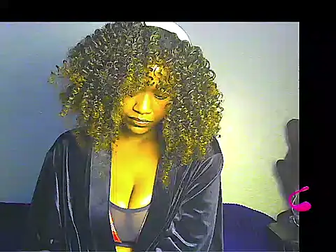 Snapshot of lilylovexx chatting on 03-23-26, 06:56 lilylovexx online show from 03-23-26, 06:56