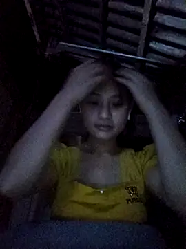 Snapshot of trieungoclnt chatting on 12-27-24, 03:37 trieungoclnt online show from 12-27-24, 03:37