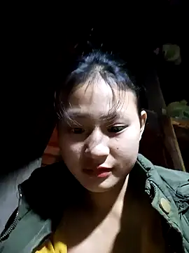 Snapshot of trieungoclnt chatting on 01-06-25, 04:23 trieungoclnt online show from 01-06-25, 04:23