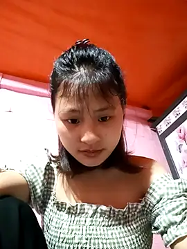 Snapshot of trieungoclnt chatting on 03-15-25, 02:24 trieungoclnt online show from 03-15-25, 02:24