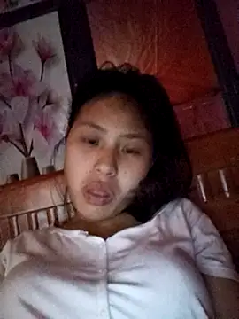 Snapshot of trieungoclnt chatting on 03-23-25, 04:38 trieungoclnt online show from 03-23-25, 04:38