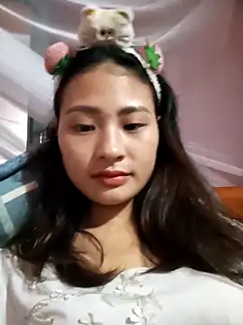 Snapshot of trieungoclnt chatting on 11-08-25, 05:29 trieungoclnt online show from 11-08-25, 05:29