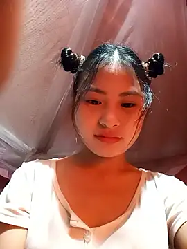 Snapshot of trieungoclnt chatting on 12-23-25, 04:21 trieungoclnt online show from 12-23-25, 04:21