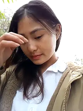 Snapshot of trieungoclnt chatting on 01-06-26, 04:27 trieungoclnt online show from 01-06-26, 04:27