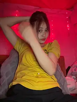 Snapshot of trieungoclnt chatting on 03-13-26, 07:15 trieungoclnt online show from 03-13-26, 07:15