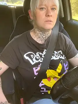 poussichienne online show from 10-08-25, 10:24