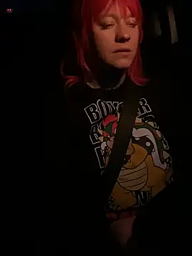 poussichienne online show from 05-18-26, 03:24