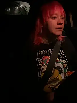 poussichienne online show from 05-19-26, 02:18