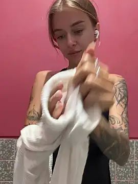 enjoy my beauty online show from 01-31-25, 07:29