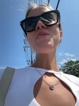 enjoy my beauty online show from 02-07-25, 04:16