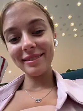 enjoy my beauty online show from 03-06-25, 04:08