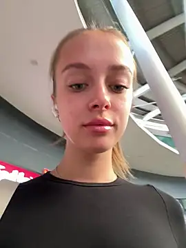 enjoy my beauty online show from 03-07-25, 04:13