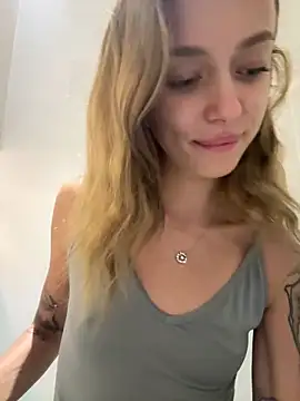 enjoy my beauty online show from 03-14-25, 07:37