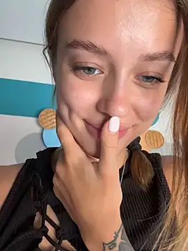 enjoy my beauty online show from 03-16-25, 04:30