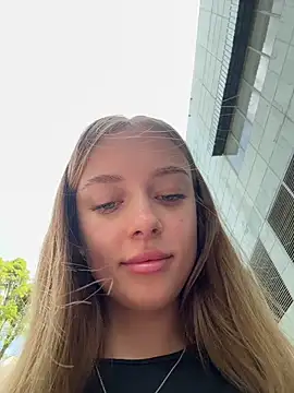 enjoy my beauty online show from 03-23-25, 04:16