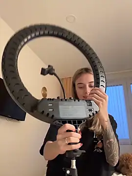 enjoy my beauty online show from 12-05-25, 06:33