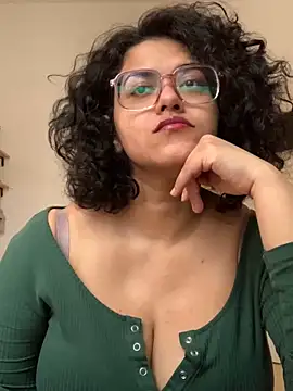 Curvydesifromgermany online show from 01-24-25, 10:32