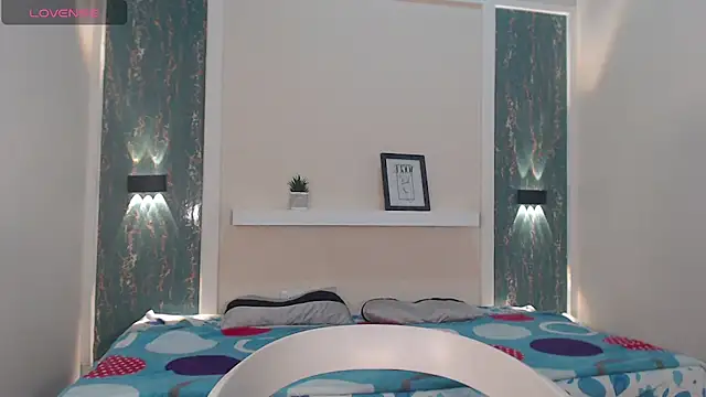 Kevin Torres online show from 09-29-25, 05:45